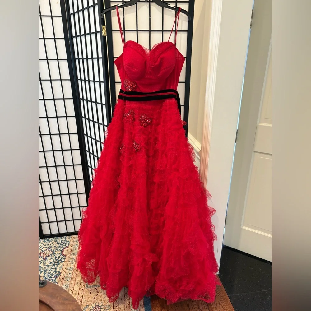 Teuta Matoshi Red Gown ❤️ - Picture 2 of 15